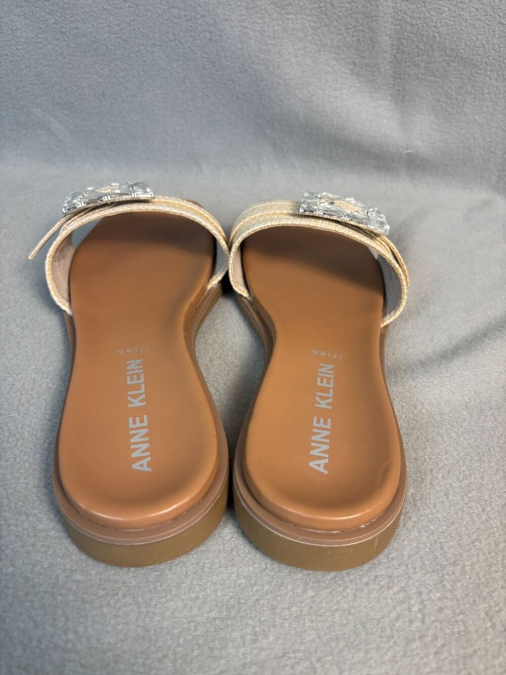 Anne Klein Capara Sandals Raffia Buckle With Crystal Accents Size 9M Beige NWOB. - Picture 5 of 8
